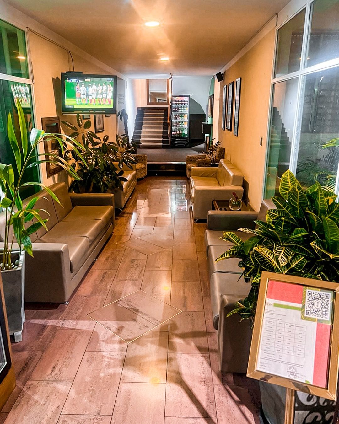 Lobby Hotel Jardín